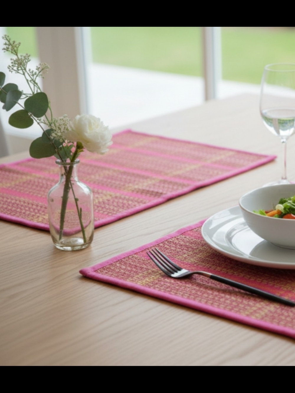 Crate&Barrel Hawaiin Stripe Pink Orange Woven Placemats Set Of 6